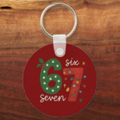 Festive 67 – Bright Christmas Numbers Design Sleutelhanger (Voorkant)