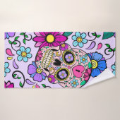 Festive background with sugar skulls, heart and fl (Serviette de bain)