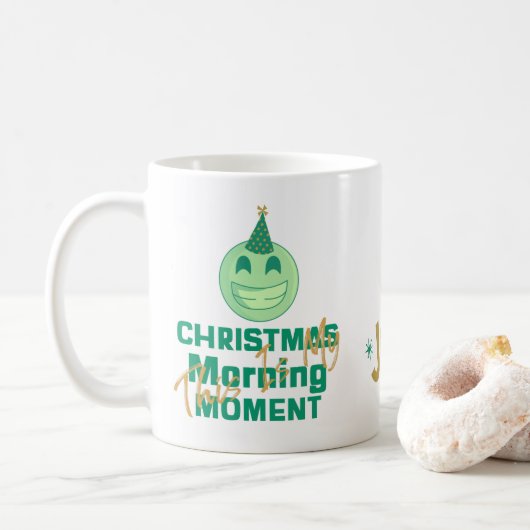 Festive Emoji Bliss" Christmas Morning Mug 🎉 (Avec donut)