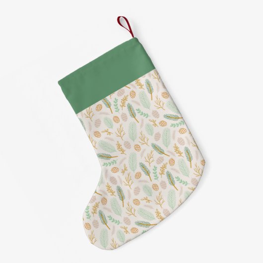 Festive Green Pine Boughs and Gold Foliage Pattern Kleine Kerstsok (Achterkant (Hangend))