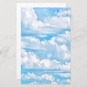 Festive Happy Sunny Clouds Achtergrond Briefpapier (Voorkant / Achterkant)