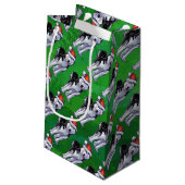 Festive Husky in Santa Hat op Green Klein Cadeauzakje (Achterkant Gekanteld)