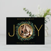 Festive JOY Kerstmis Wreatves Leaves Berries Folie Feestdagenkaart (Staand Voorkant)