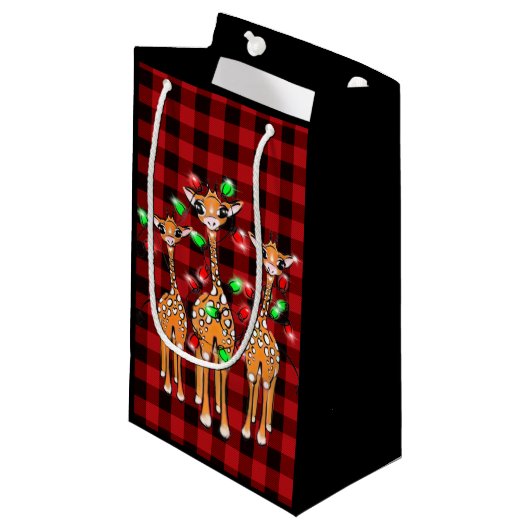 Festive kerstgiraffes red black plaid klein cadeauzakje (Voorkant Gekanteld)