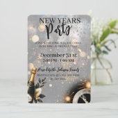 Festive New Year's Party Invitation (Debout devant)