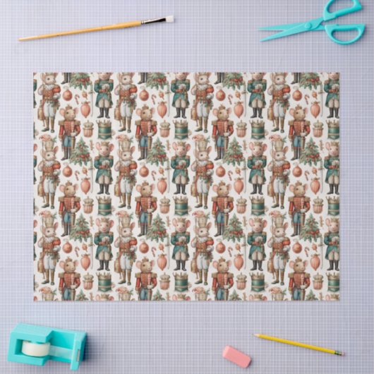 Festive Nutcracker Mice with Holiday Decor Tissuepapier (Craft)