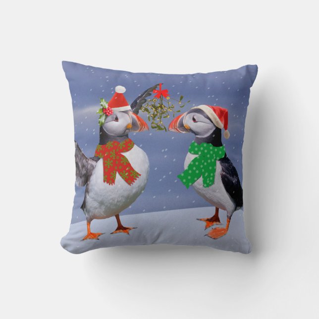 Festive Puffins Pillow Kussen (Voorkant)