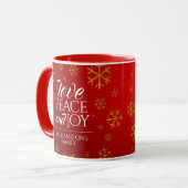 Festive Red Love, Peace and Joy with Snowflakes Mok (Voorkant links)