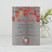 Festive Red Ornaments Fête Invitation (Debout devant)