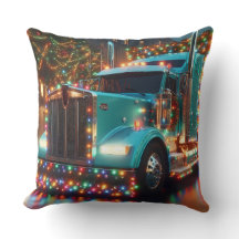 Festlicher Weihnachts-LKW mit Lichtern