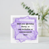 Fête d'anniversaire violet ou Invitation polyvalen (Debout devant)