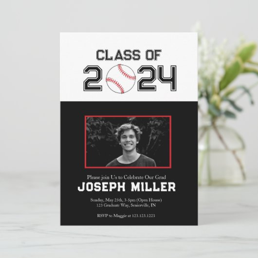 Fête De Graduation De Baseball Invitation Classe D (Debout devant)