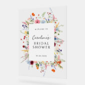 Fête de mariage champêtre avec des fleurs sauvages (Angle)