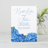 Fête des mariées Florale Bleu Hydrangea Invitation (Debout devant)