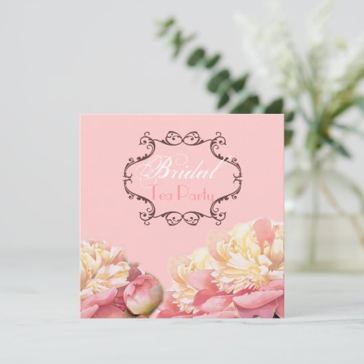 Fête des mariées rose Floral Tea Party Invitation (Debout devant)