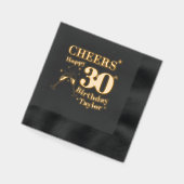 Fête du 30e anniversaire qui encourage les verres (Gauche)