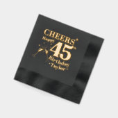 Fête du 45e anniversaire qui encourage les verres  (Gauche)