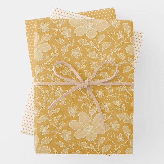 Feuille Classique Floral Art Motif Sur Ochre Jaune (En situation)