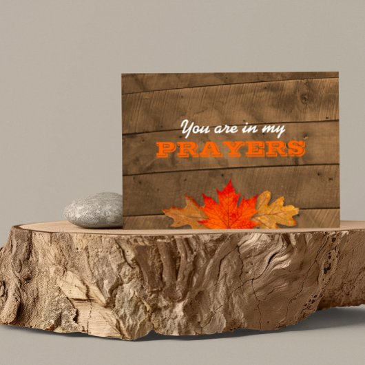 Feuille d'automne et Barnwood dans ma carte de