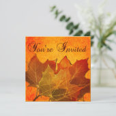 Feuille d'automne orange Invitation de Thanksgivin (Debout devant)