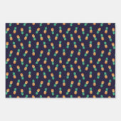 Feuille De Papier Cadeau Ananas Sur Marine (Devant 3)
