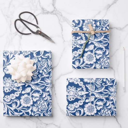 Feuille De Papier Cadeau Antique Floral bleu blanc (Recto)