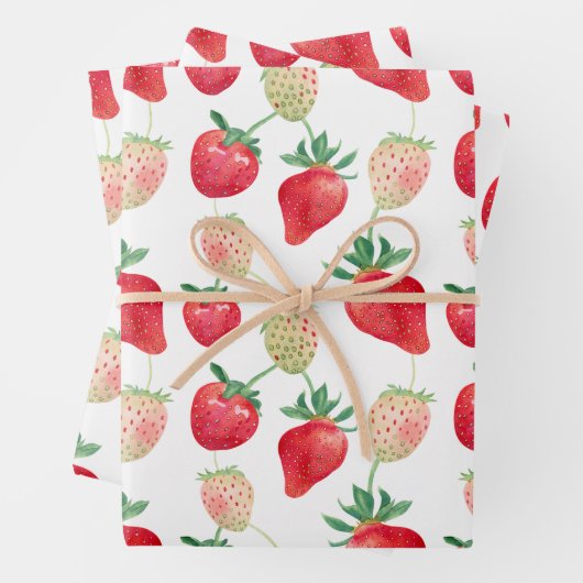 Feuille De Papier Cadeau Aquarelle Fraises rouge et rose (En situation)