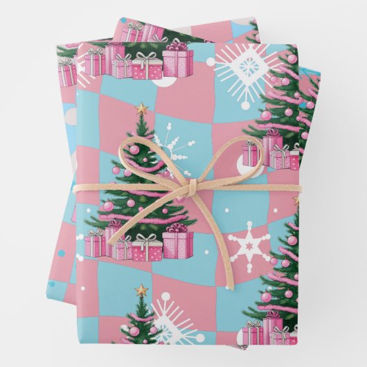 Feuille De Papier Cadeau Arbre de Noël rose (En situation)
