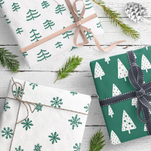 Feuille De Papier Cadeau Arbres de Noël verts et blancs modernes Snowflakes