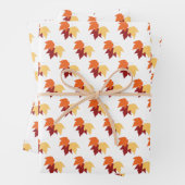 Feuille De Papier Cadeau “Autumn Maple Leaves” Gift Wrap (En situation)