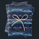 Feuille De Papier Cadeau Batterie personnalisée ou Bar Mitzvah Elegant Mari<br><div class="desc">L'élégante agate bleu marine et or orne le côté de ces feuilles de papier d'emballage Bat mitzvah moderne ou Bar Mitzvah. Mazel Tov ! Customisez avec votre nom sous l'Etoile de David. Enveloppement cadeau parfait pour une famille juive chic et élégante.</div>
