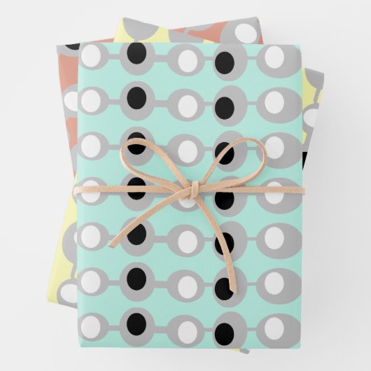 Feuille De Papier Cadeau Baubles atomiques au milieu du siècle (En situation)