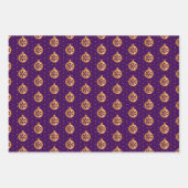 Feuille De Papier Cadeau Baubles de Noël sur violet, noir et blanc (Devant)