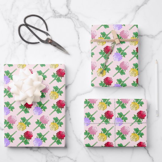 Feuille De Papier Cadeau Beautiful Pattern with Roses (Recto)