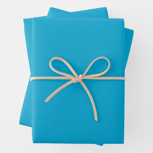 Feuille De Papier Cadeau Bébé bleu (En situation)
