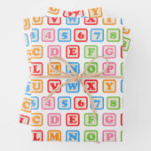 Feuille De Papier Cadeau Bébé blocs de construction motif mignon brillant c (En situation)