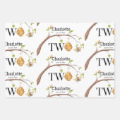 Feuille De Papier Cadeau Bee Turning Two Birthday Gift (Devant)