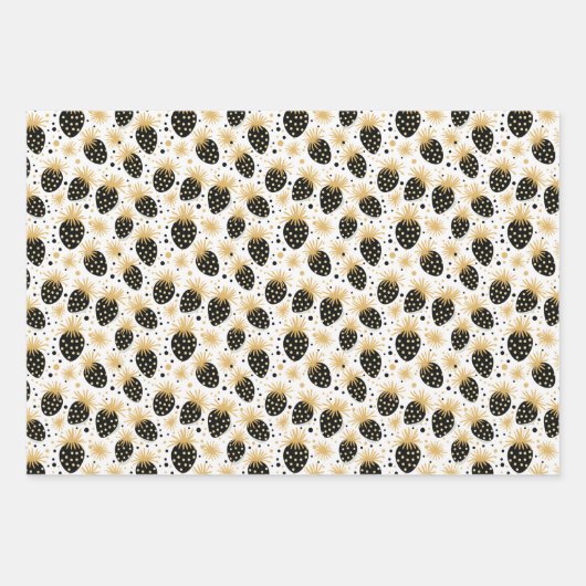 Feuille De Papier Cadeau Black and Gold Strawberry Pattern (Devant 3)
