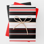 Feuille De Papier Cadeau Blancs rouges et noirs (En situation)