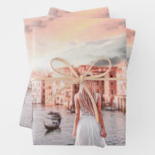 Feuille De Papier Cadeau Blondie Dans Venise Romantique (En situation)