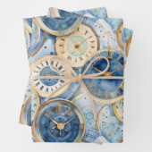 Feuille De Papier Cadeau Blue and Gold Clock Pattern (En situation)