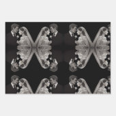 Feuille De Papier Cadeau Bride & Groom Delicate blanc sur noir (Devant 2)