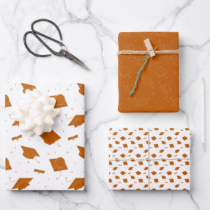 Feuille De Papier Cadeau Brûlé Orange Graduation Cap Toss
