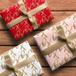 Feuille De Papier Cadeau Brush or élégant X O X Motif de la Saint-Valentin<br><div class="desc">Enveloppez vos cadeaux avec vos câlins et baisers avec notre style et les feuilles de papier d'emballage tendance de la Saint-Valentin. Contient une feuille de papier d'emballage rouge,  rose et blanc avec un motif XOXO en faux or.</div>