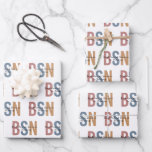 Feuille De Papier Cadeau BSN Bachelor of Science in Nursing Graduation<br><div class="desc">BSN Bachelor of Science in Nursing Graduate School Graduate Nursing Offres d'études supérieures en sciences infirmières!</div>