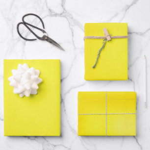 Feuille De Papier Cadeau Calme Doré