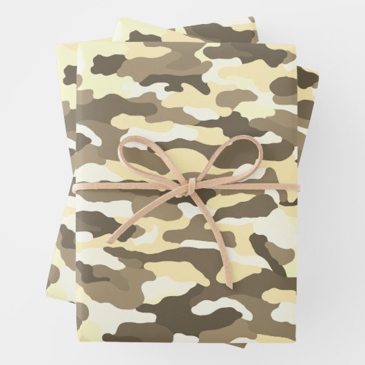 Feuille De Papier Cadeau Camouflage du désert (En situation)