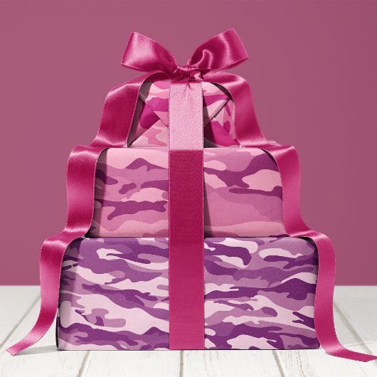 Feuille De Papier Cadeau Camouflage rose et violet Motif