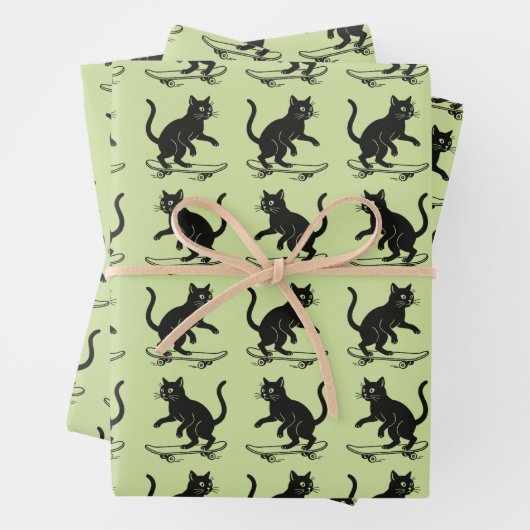 Feuille De Papier Cadeau Chat qui fait du skateboard (En situation)