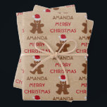 Feuille De Papier Cadeau Christmas Gingerbread Homme Cookies Nom personnali<br><div class="desc">Un design mignon mettant en vedette d'adorables biscuits homme en pain d'épices portant des chapeaux de Père Noël sur un papier kraft brun look arrière - plan. Parfait pour la saison festive de Noël pour tous ceux qui aiment la cuisine, Noël, les célébrations et les dessins mignons. Customisez le nom...</div>